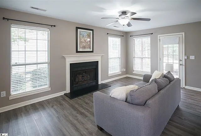 311 Birkenstock Ct — Photo 4