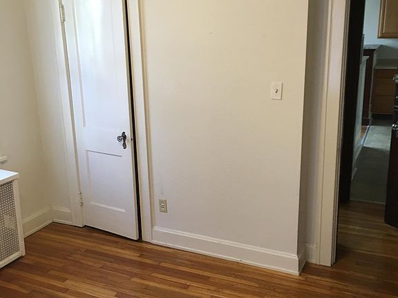 5th image of 4419 Erie Ave APT 1