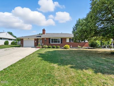822 Barbara Ln, Wapakoneta, OH, 45895
