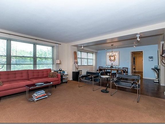 4th image of 13900 Shaker Blvd APT 412