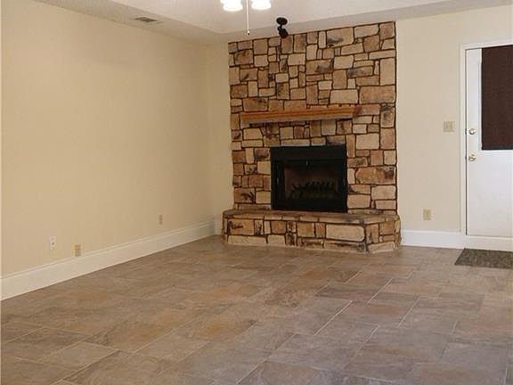 5th image of 4116 Brookmoor Dr
