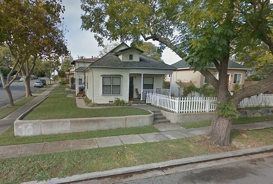 1st image of 128 B St