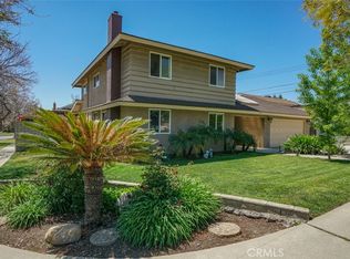 1090 Edgefield St, Upland, CA 91786