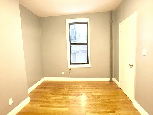 Rented by Bohemia Realty Group | media 13