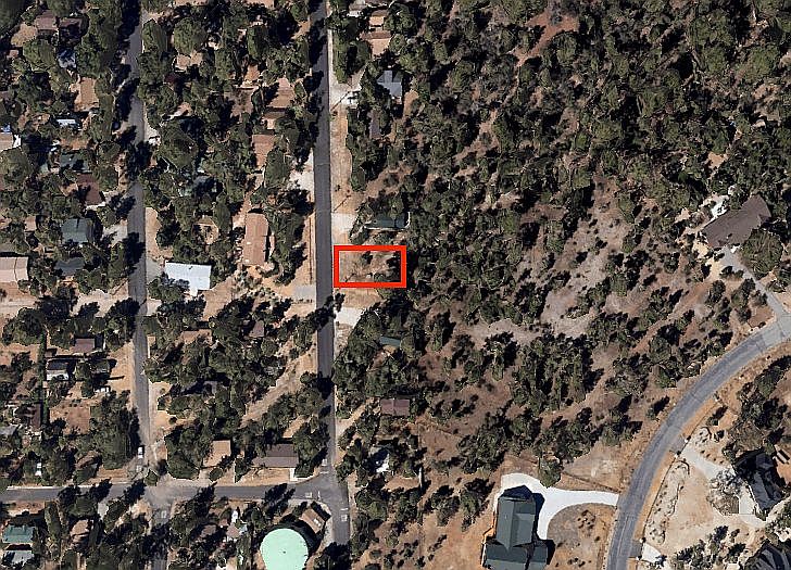 2nd image of 481 Pine Ln
