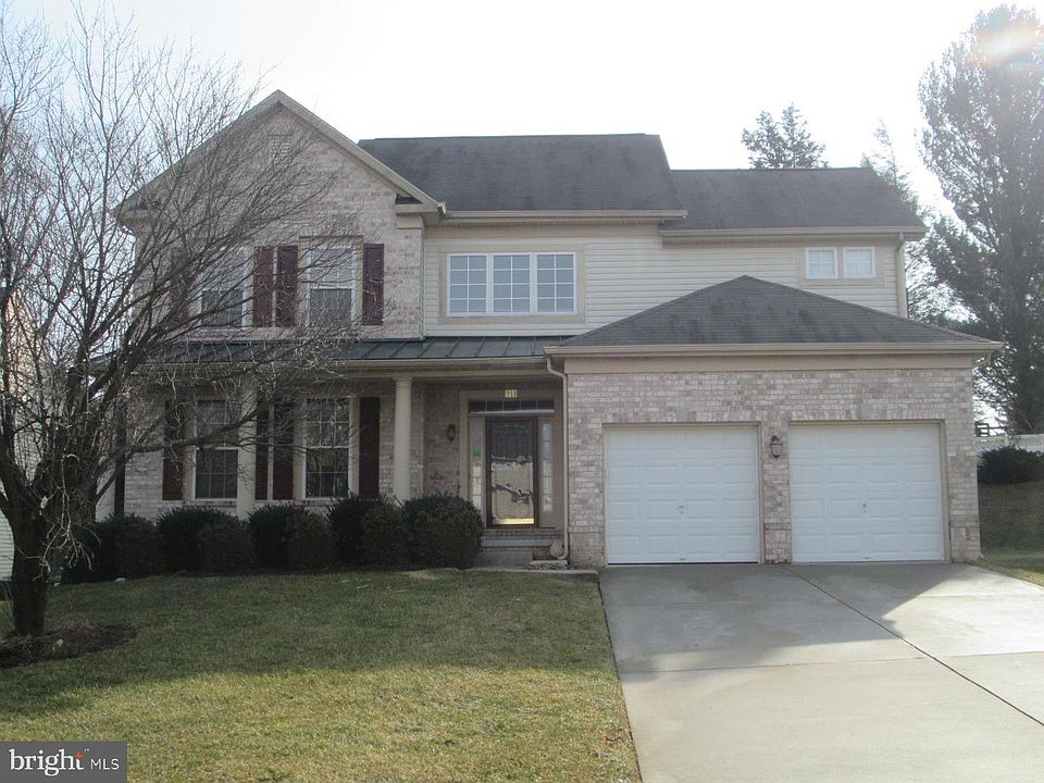 1st image of 311 Lane Ct