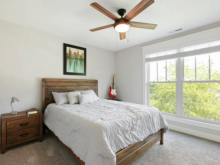 179 Barnrock Dr — Photo 24