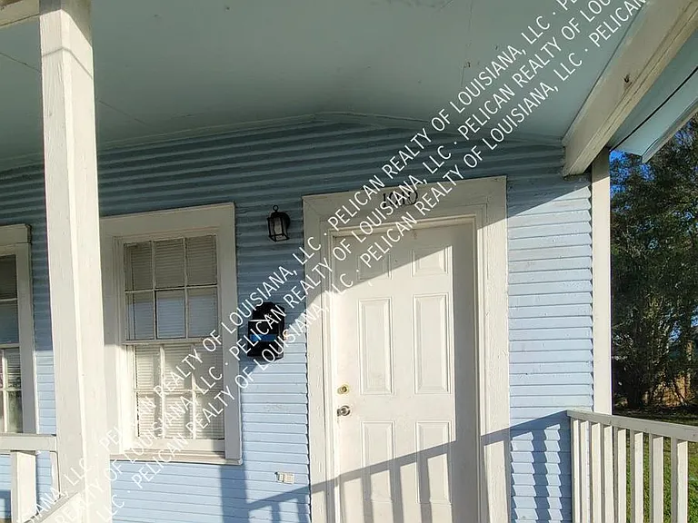 1010 Newton St — Photo 1