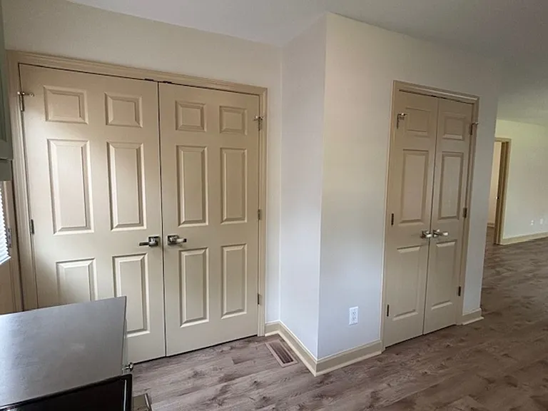 2942 Forest Park Dr — Photo 7