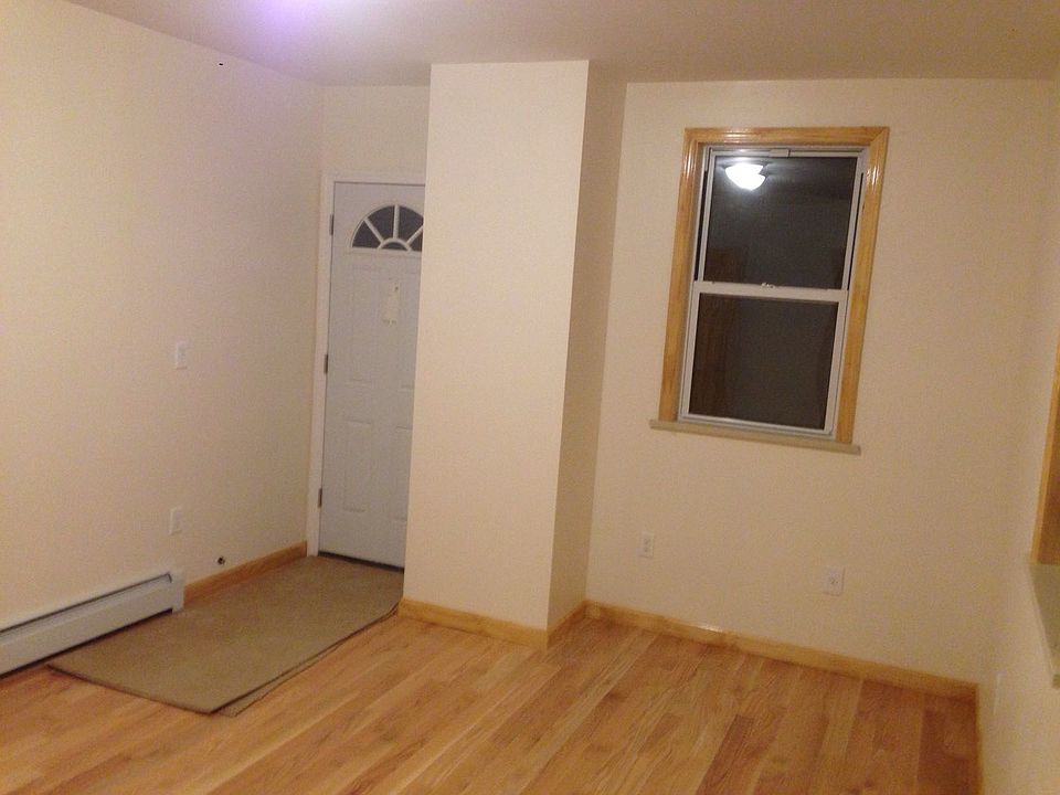 1st image of 10324 Corona Ave APT 1