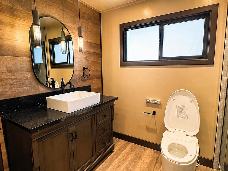 51 Lakeair Dr — Photo 18