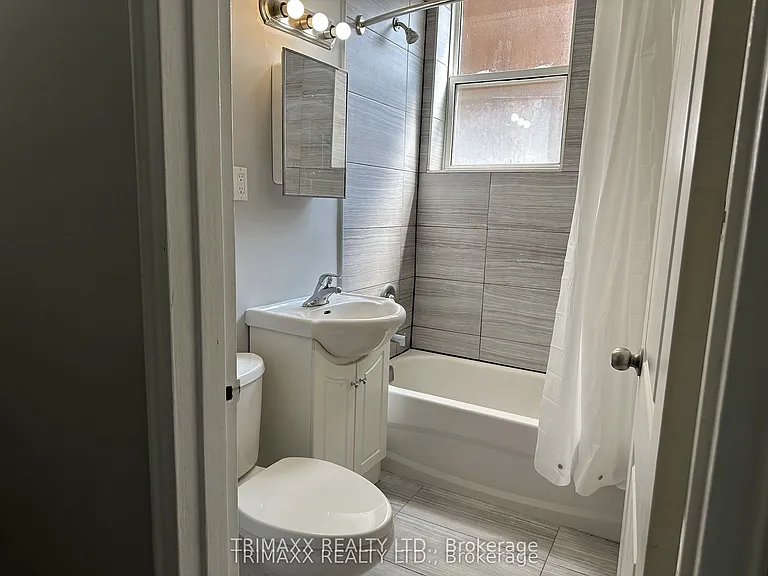 6 17th St #1 — Photo 15