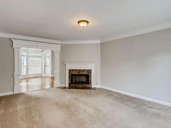 5th image of 1823 Dover Ct