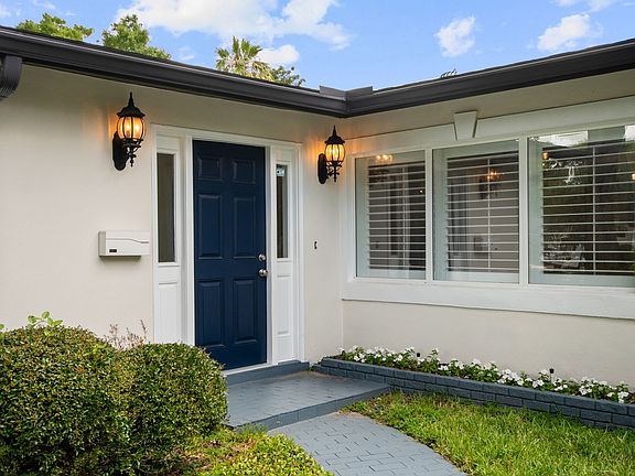 5th image of 1755 Carollee Ln