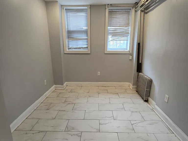 204 Bidwell Ave #1R — Photo 8