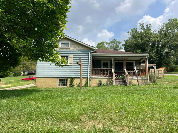 16 Ardell Ln, Clarksburg, WV 26301