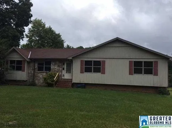 5211 Howard Dr, Mulga, AL 35118