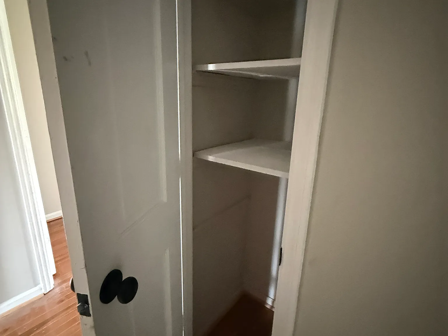 6 bed, 2626 sqft, $2,500 — Photo 1