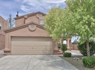 752 Avanti St SW, Albuquerque, NM 87121