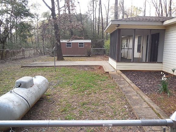 3rd image of 331 Admiral Dr
