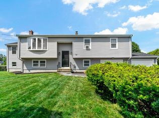 75 Pamela Dr, Swansea, MA 02777