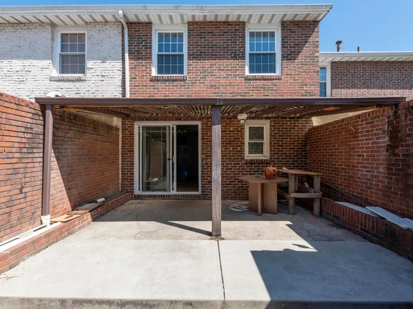 1070 Hardesty Pl W, Columbus, OH 43204