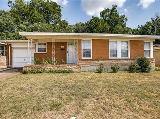 6207 Greenlee St, Fort Worth, TX 76112