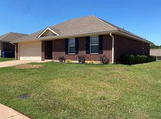 3102 E 3rd Ave, Stillwater, OK 74074