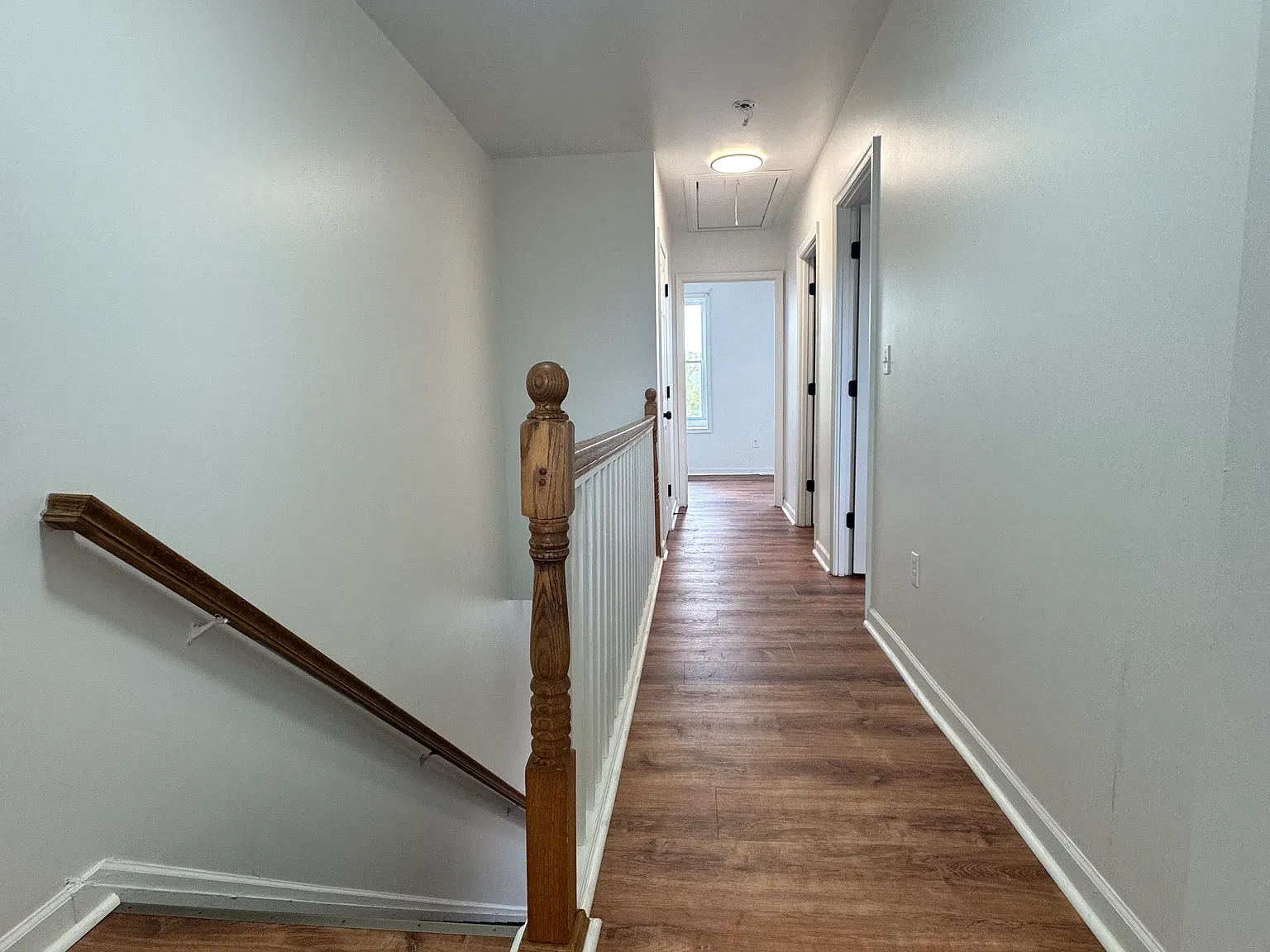 3 bed, 1.5 bath, 1025 sqft, $1,695 — Photo 4
