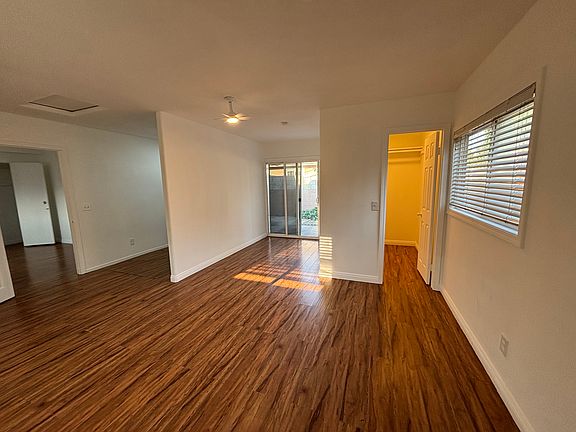 5th image of 8902 Blossom Ave