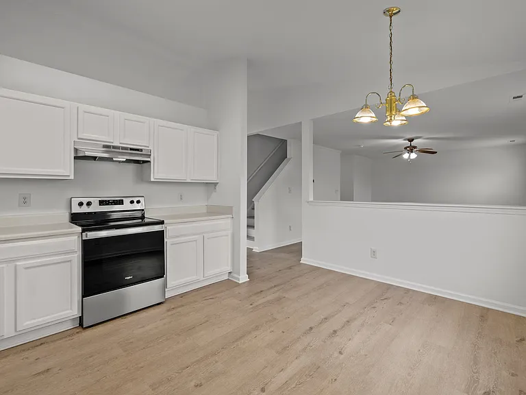 3676 Watkins Ridge Ct — Photo 15