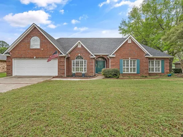 233 Lakeside Pl, Mineola, TX 75773