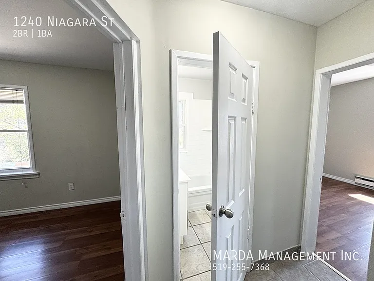 1240 Niagara St — Photo 10