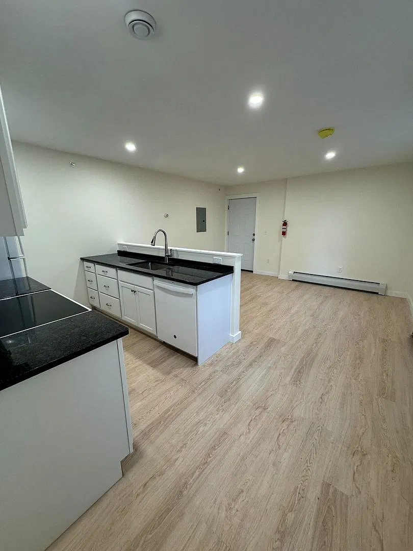 4 Chester Rd — Photo 4