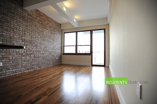 Rented by Residents Team | media 69