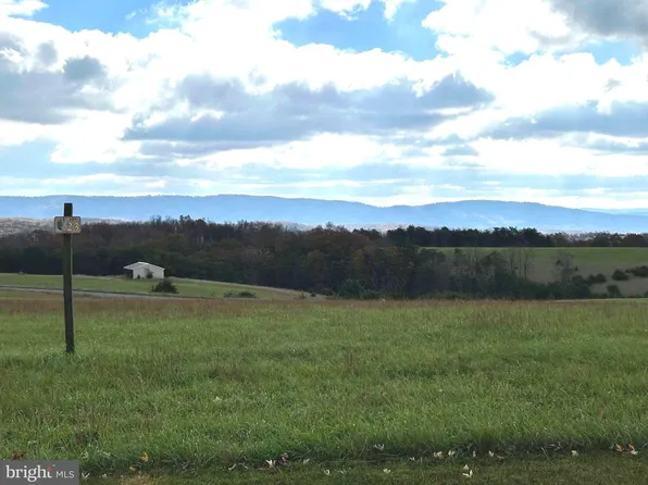 23 Markwood Dr, Keyser, WV 26726