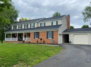 323 Raven View Ln, Lewisburg, WV 24901