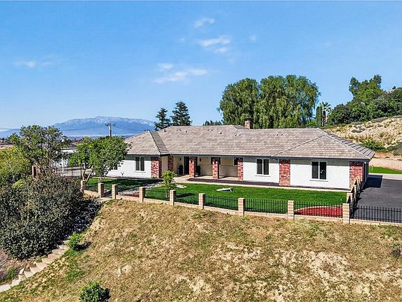 4th image of 11891 San Timoteo Canyon Rd