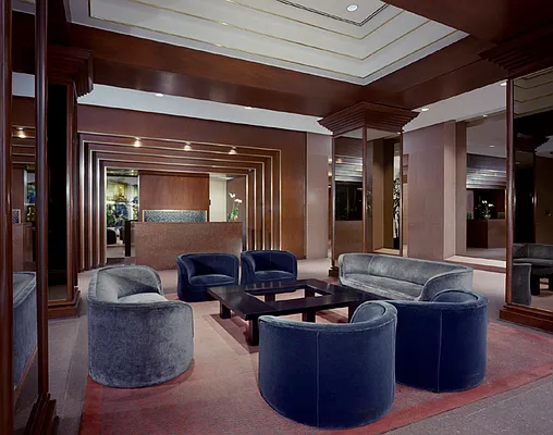 Rented by Olnick Organization | media 2