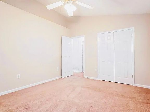 4th image of 313 Cross Hill Ln #2