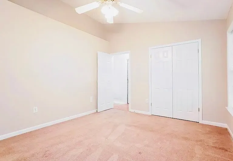 313 Cross Hill Ln #2 — Photo 4