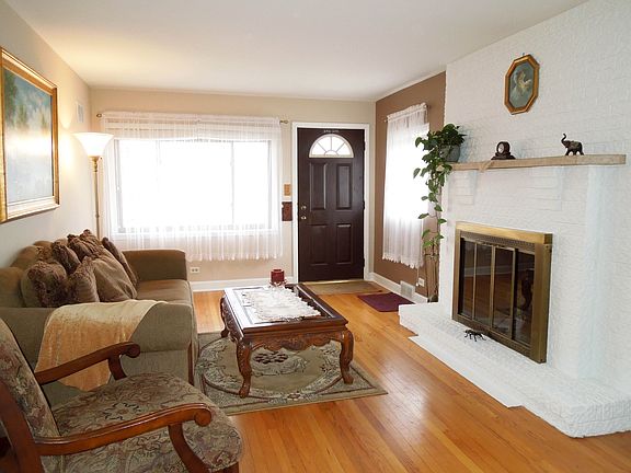 4th image of 1800 N 73rd Ave