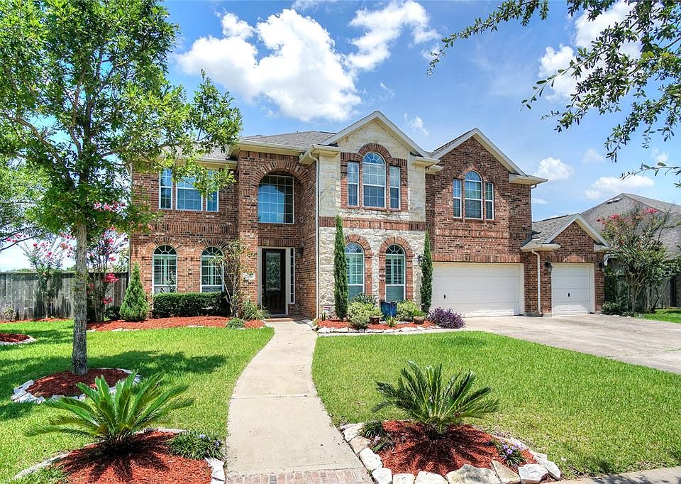 1st image of 2130 Linden Rock Dr