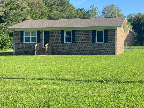 240 Lakeview Dr, Manchester, TN 37355