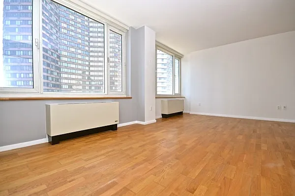 Rented by Corcoran | media 1