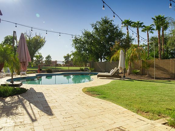 4th image of 4832 N Barranco Dr
