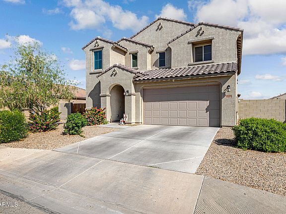 3rd image of 1630 E JARDIN Place