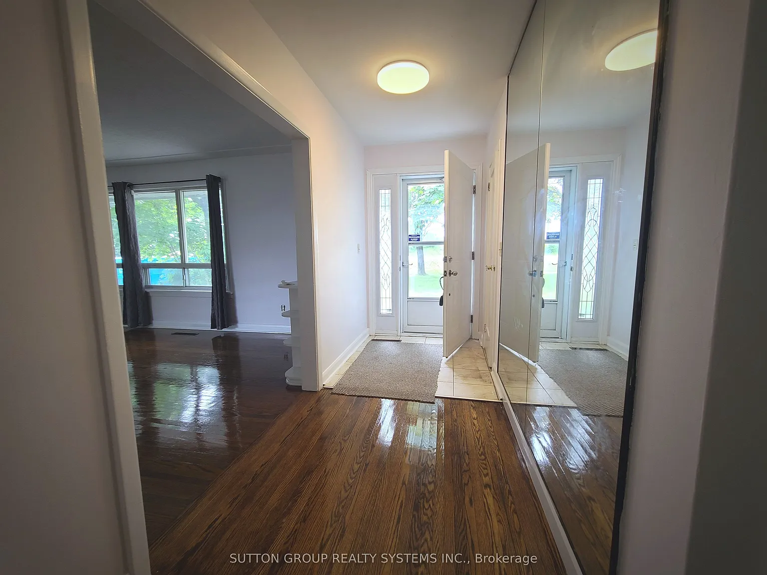 3 bed, $2,800 — Photo 4