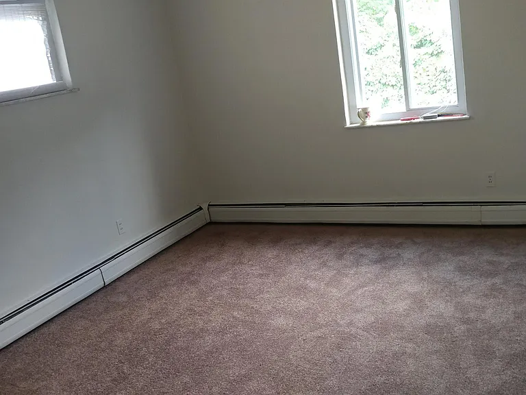 2512 Flanigan Ct #4 — Photo 5