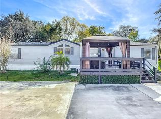 180 Robin Hood Dr, Deland, FL 32724